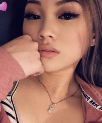 Венера, 23 года, 2 размер груди